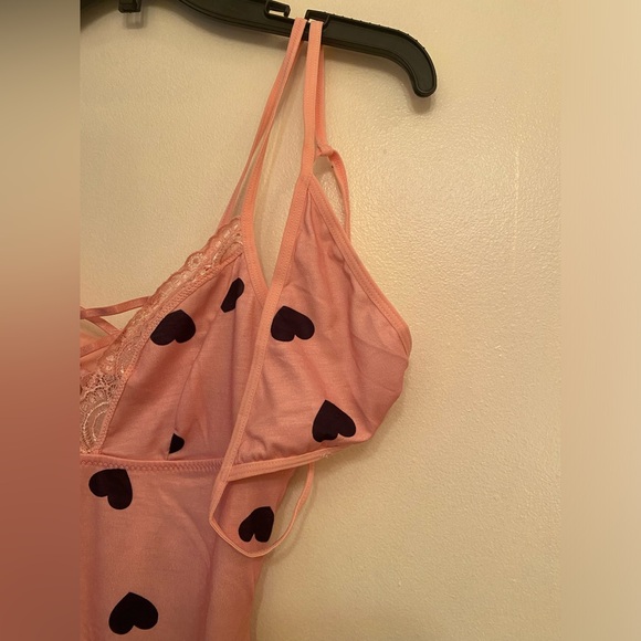XS Pink Heart Lace Lingerie Dress With Matching Thong - Picture 6 of 10